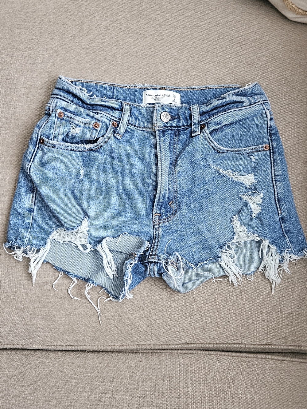 Abercrombie & Fitch MOM shorts Mid Rise Women's Light Blue Distressed Denim